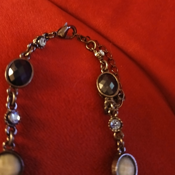 Victorian Gothic Necklace - Picture 2 of 2